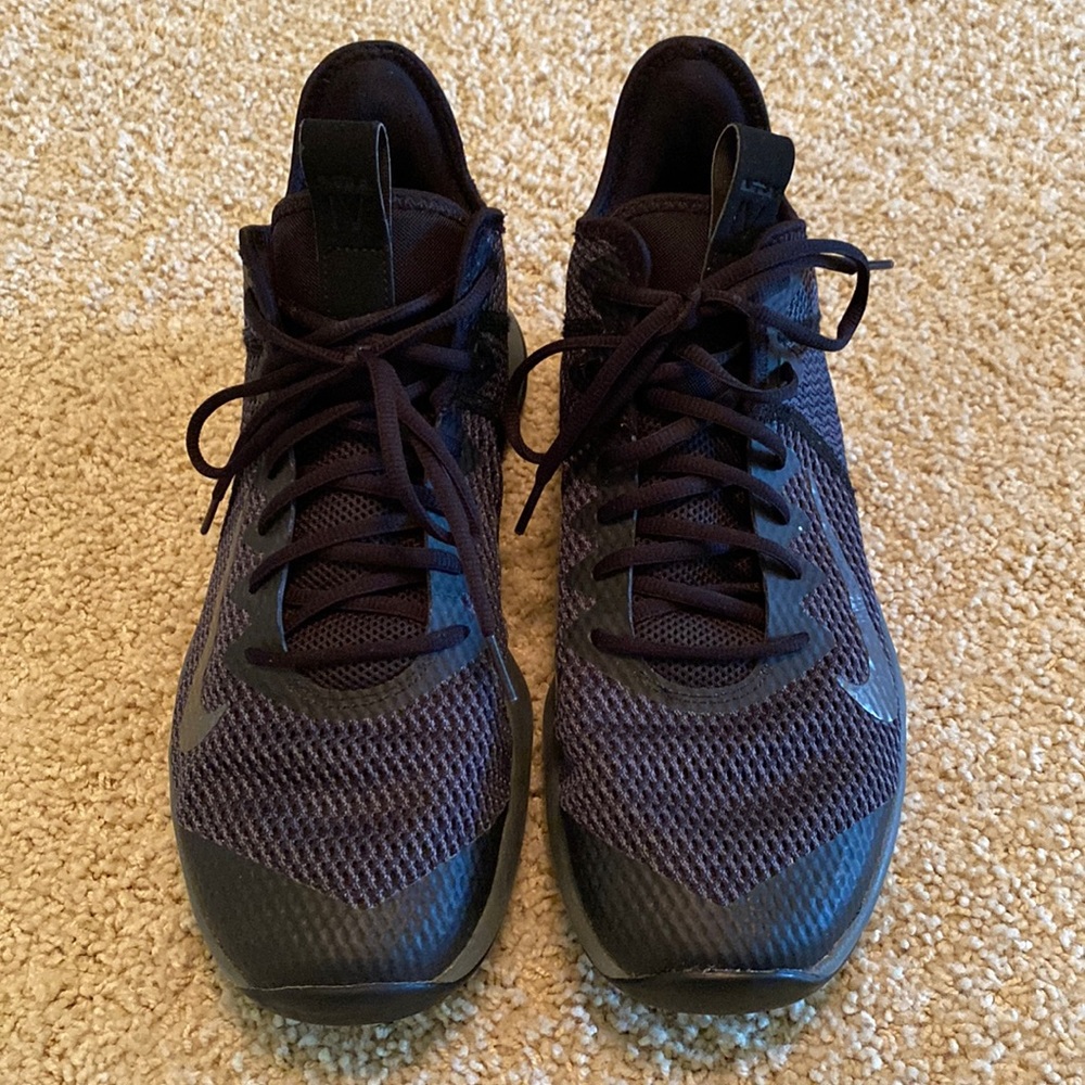 Nike Lebron James Witness Shoes